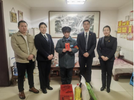 寒冬送暖，情滿心間 ——山東大正物業(yè)服務(wù)集團(tuán)黨支部春節(jié)慰問困難員工(2)467.png